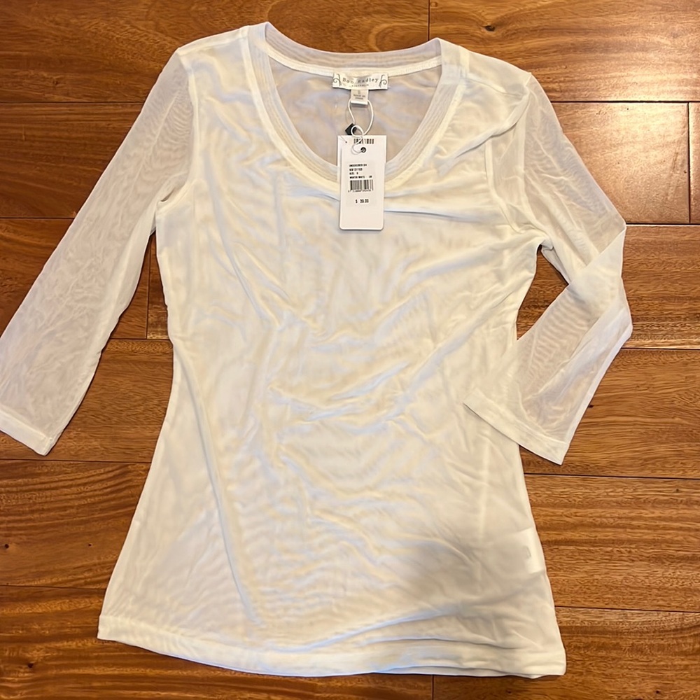 NWT Boo Radley sheer white 2/3 sleeve top, size Small. Fun!